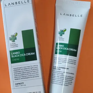 랑벨 랑바이오 블랙 시카 크림 50ml(블랙비 프로폴리스, 시카 4종, 판테놀 10 함유) — 5점을 준 리뷰어가 2022년 7월 올린 사용 사진
