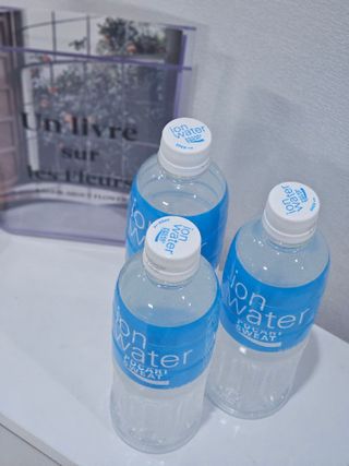 [동아오츠카] 포카리스웨트  500ml PET + 이온워터 500ml PET — 5점을 준 리뷰어가 2025년 6월 올린 사용 사진