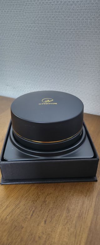 오투에니원 갈락토미세스 비타민 C 프리미엄 블랙스완 크림 50g — 5점을 준 리뷰어가 2023년 1월 올린 사용 사진