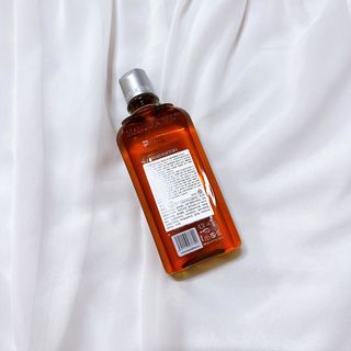 체코 비건화장품 마뉴팍투라 향좋은 맥주 샤워젤 (300ml) — 5점을 준 리뷰어가 2022년 6월 올린 사용 사진