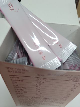 방방곳곳 청수체 콜라겐 — 5점을 준 리뷰어가 2022년 4월 올린 사용 사진