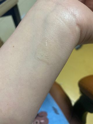 리더스코스메틱 리더스 퍼스트 샷 액티브 에센스 에이지 컨트롤 — 5점을 준 리뷰어가 2022년 2월 올린 사용 사진