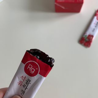 함초록 Rg+ 석류콜라겐젤리 — 5점을 준 리뷰어가 2021년 3월 올린 사용 사진