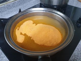 [푸딩팩토리] 로제누들떡볶이 500g / 까르보나라크림누들떡볶이 500g — 3.5점을 준 리뷰어가 2022년 7월 올린 사용 사진