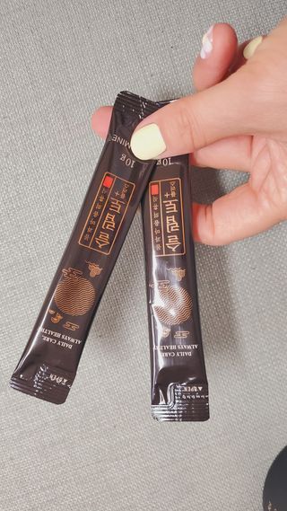 프리마인 자체 기업부설 연구소에서 찾아낸 건강한 수면의 비밀.  슬립토 플러스 30포 — 5점을 준 리뷰어가 2022년 4월 올린 사용 사진