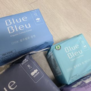 블루블루 유기농 순면 커버 생리대 — 5점을 준 리뷰어가 2021년 2월 올린 사용 사진
