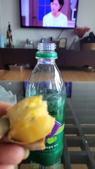 몽베스트 Montbest with Sparkling water Lime20병 — 5점을 준 리뷰어가 2022년 9월 올린 사용 사진