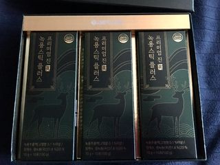 서울약사신협_프리미엄 진 녹용스틱 플러스10g x 30포 — 5점을 준 리뷰어가 2021년 8월 올린 사용 사진