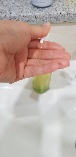 스킨큐어 산다화 순한 클렌징 동백 오일 200ml — 5점을 준 리뷰어가 2023년 3월 올린 사용 사진