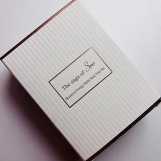더사가오브수 [사가수] 효혜윤 보태니컬 에너지 에센스인로션 20ml /아이포올 스틱 3g — 5점을 준 리뷰어가 2023년 2월 올린 사용 사진