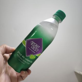 몽베스트 Montbest with Sparkling water Plain 20병 — 5점을 준 리뷰어가 2022년 8월 올린 사용 사진