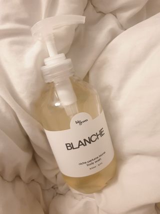 빅그린 니치 퍼퓸 바이옴바디워시 500ml(상탈, 블랙베리&베이, 블랑쉐 3종 중 택1) — 5점을 준 리뷰어가 2022년 8월 올린 사용 사진