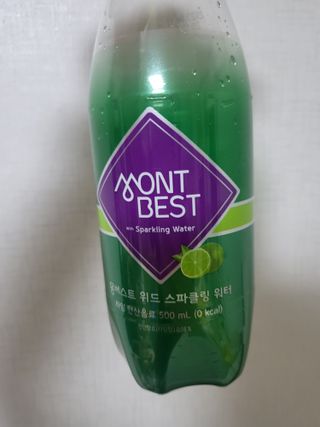 몽베스트 Montbest with Sparkling water Lime20병 — 5점을 준 리뷰어가 2022년 7월 올린 사용 사진