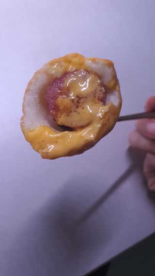 오마뎅 한우핫도그 — 5점을 준 리뷰어가 2021년 5월 올린 사용 사진