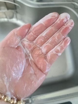 달리프 진저 베러 퍼퓸 탈모 완화 샴푸 1000ml 향 3종 — 5점을 준 리뷰어가 2021년 1월 올린 사용 사진