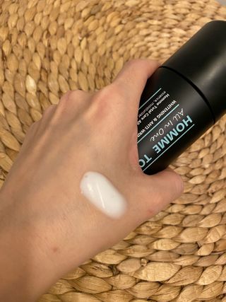 Dr.느루벗 느루벗 옴므 토탈 케어 올인원 118ml 남자 남성 스킨 로션 에센스 크림 화장품 — 5점을 준 리뷰어가 2021년 2월 올린 사용 사진