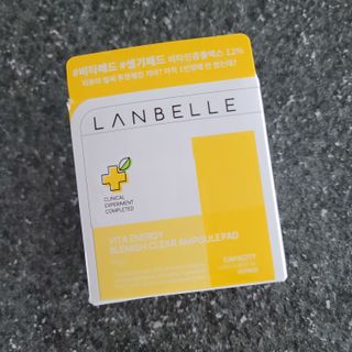 랑벨 비타 에너지 잡티 앰플 패드 65매 (투명하고 밝은 얼굴 광채패드) — 5점을 준 리뷰어가 2022년 6월 올린 사용 사진