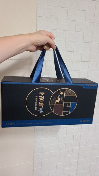 광동생활건강 [광동] 바르게 만든 녹용, 광동정녹청 30포. — 5점을 준 리뷰어가 2022년 6월 올린 사용 사진