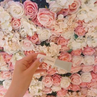 [후르디아] 올리브영 착한보습 비건 립버터 2종 — 5점을 준 리뷰어가 2021년 10월 올린 사용 사진