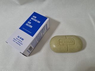 제이제이바이오 허브마사지바 올인원 알약비누 — 5점을 준 리뷰어가 2021년 12월 올린 사용 사진