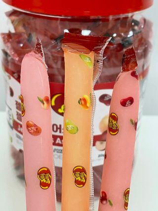 젤리벨리 젤리스틱 어쏘티드 900g — 5점을 준 리뷰어가 2022년 8월 올린 사용 사진