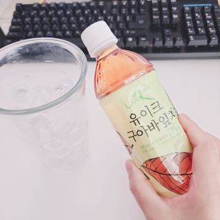 소담스퀘어 상암 제로카페인x제로칼로리 제주 유기농 유이크 구아바잎차 500ml x 6개입 (1박스) — 5점을 준 리뷰어가 2022년 11월 올린 사용 사진