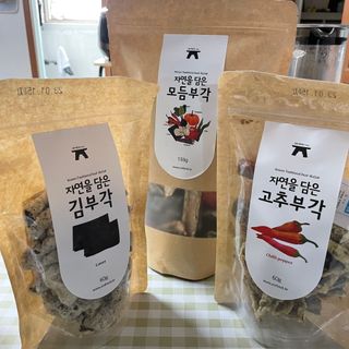 자연을담은모듬부각 — 4.5점을 준 리뷰어가 2022년 1월 올린 사용 사진