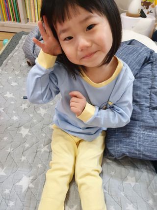 유비맘 캔디팡팡 내의/내복 상하 세트 — 5점을 준 리뷰어가 2021년 3월 올린 사용 사진