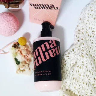 난나 살몬 스파이더 검버섯 미백 톤업 화이트닝 연어 앰플 크림 300ml 대용량 — 5점을 준 리뷰어가 2022년 12월 올린 사용 사진