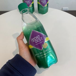 몽베스트 Montbest with Sparkling water Lemon OR Lime 20병(랜덤) — 5점을 준 리뷰어가 2023년 3월 올린 사용 사진