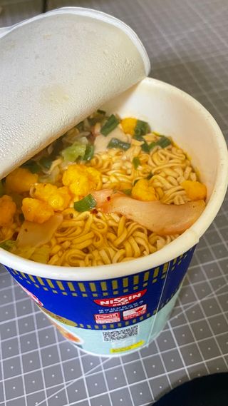 NISSIN 닛신 컵누들  4종 - 씨푸드오리지날, 씨푸드 스파이시, 씨푸드 커리, 씨푸드 XO소스 — 5점을 준 리뷰어가 2022년 11월 올린 사용 사진