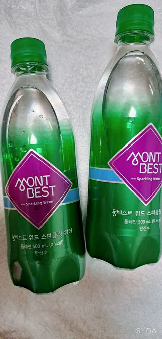 몽베스트 Montbest with Sparkling water Plain 20병 — 5점을 준 리뷰어가 2022년 9월 올린 사용 사진