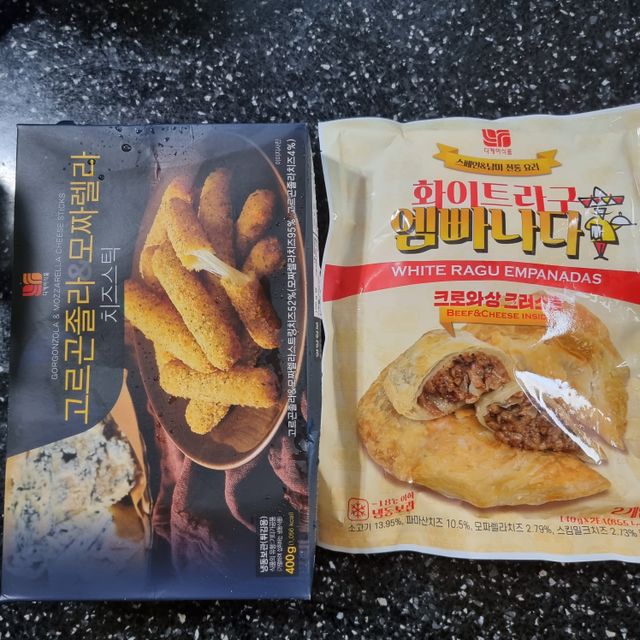 고르곤졸라&모짜렐라 치즈스틱 400g 리뷰 사진