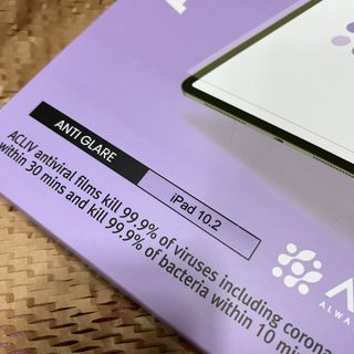 아클리브 Premium 항균 항바이러스 액정 보호필름(iPad) — 5점을 준 리뷰어가 2022년 1월 올린 사용 사진
