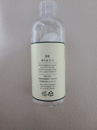 정원 제비꽃 토너 — 3.5점을 준 리뷰어가 2021년 8월 올린 사용 사진