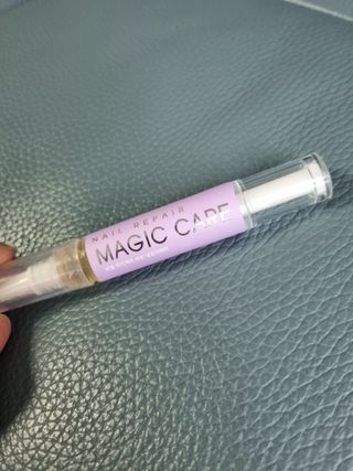 뷰젤 매직케어 네일솔루션 손발톱 보습 영양제 펜슬타입 5ml — 5점을 준 리뷰어가 2022년 3월 올린 사용 사진