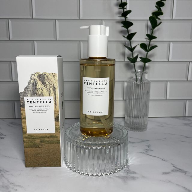 [SKIN1004] 마다가스카르 센텔라 라이트 클렌징 오일 200ml 리뷰 사진