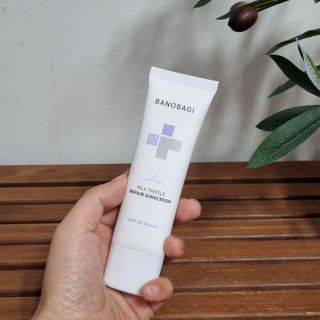 바노바기 코스메틱 바노바기 밀크씨슬 리페어 시카 선스크린 플러스 50ml — 5점을 준 리뷰어가 2023년 2월 올린 사용 사진