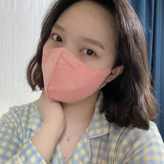 애니가드 셋업마스크 4컬러 각 10매입 [크리미베이지, 캐시미어로즈, 초콜렛브라운, 미드나잇네이비] — 5점을 준 리뷰어가 2022년 2월 올린 사용 사진