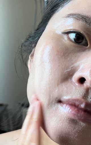 스킨큐어 산다화 순한 클렌징 동백 오일 200ml — 4.5점을 준 리뷰어가 2023년 4월 올린 사용 사진
