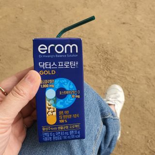 이롬 erom 닥터스 프로틴 골드 — 3점을 준 리뷰어가 2021년 4월 올린 사용 사진