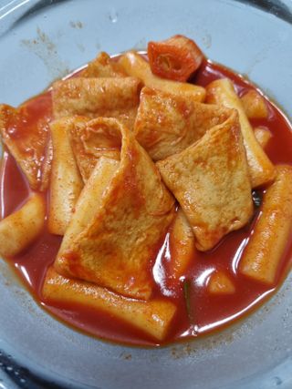 응큼떡볶이 — 5점을 준 리뷰어가 2021년 3월 올린 사용 사진