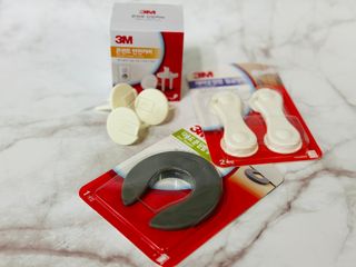 3M 유아안전 4종세트-전기소켓커버 + 모서리보호대 + 서랍안전잠금장치 + 문닫힘보호대 — 5점을 준 리뷰어가 2024년 5월 올린 사용 사진