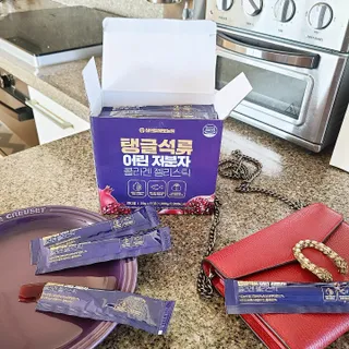 참앤들황토농원 맛있게 탱글탱글! 탱글석류 어린저분자 콜라겐 젤리스틱 1박스 ♥총 50포♥ — 5점을 준 리뷰어가 2023년 2월 올린 사용 사진