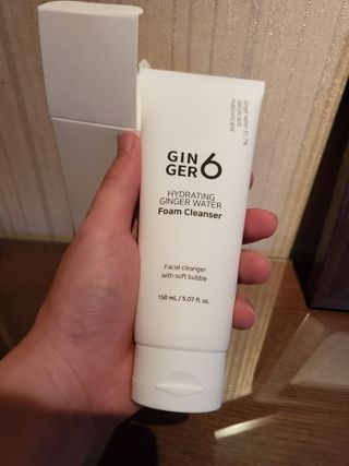 GINGER6 하이드레이팅 진저 워터 폼클렌징 — 3점을 준 리뷰어가 2021년 10월 올린 사용 사진