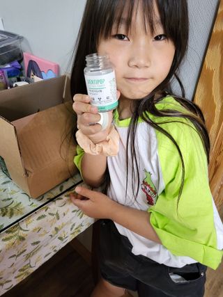 작심연구소 구취제거+충치예방+치아화이트닝 마법의 캔디 덴티팝3종(맛 랜덤 발송) — 5점을 준 리뷰어가 2022년 5월 올린 사용 사진