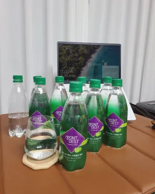 몽베스트 Montbest with Sparkling water Lime20병 — 5점을 준 리뷰어가 2023년 2월 올린 사용 사진
