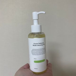 [녹산] 그린 솔루션 멀티 클렌징 오일 + 그린 솔루션 멀티 바디 미스트 — 4.5점을 준 리뷰어가 2022년 11월 올린 사용 사진