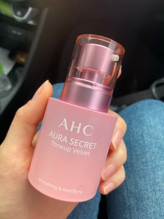 AHC 아우라 시크릿 톤업 벨벳 — 4.5점을 준 리뷰어가 2021년 4월 올린 사용 사진