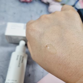 바노바기 코스메틱 알파 래디언스 세럼 30ml — 5점을 준 리뷰어가 2023년 12월 올린 사용 사진